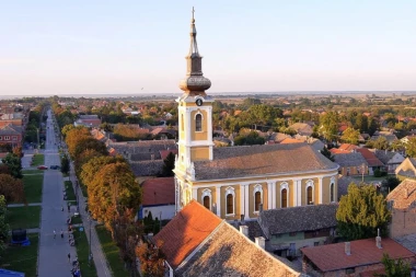 KAKO DO BESPLATNE PRAVNE POMOĆI U KOVINU: Ko ima prava na nju, u kojim slučajevima vas zastupaju