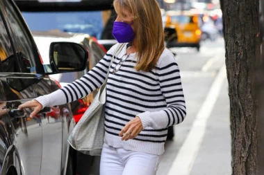 POZNATA VODITELJKA POSTALA MAJKA U 51. GODINI: Niko nije znao da očekuje BEBU, ime koje joj je dala je sve RAZNEŽILO!