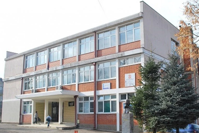 EKSKLUZIVNO! OGLASILA SE DIREKTORKA ŠKOLE U SURDULICI ZA REPUBLIKU: Tužilaštvo ne vidi našu odgovornost!