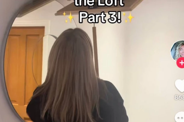 POVUKLA JE KANAP I OTKRILA TAJNU SOBU SVOJE MAJKE: Naježićete se kada vidite šta je našla skriveno unutra (FOTO/VIDEO)