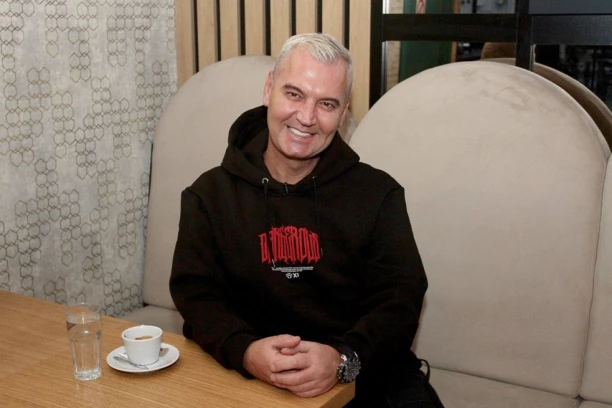 MILAN MILOŠEVIĆ POSTAJE OTAC U 2024. GODINI?! Voditelj presekao, pa saopštio odluku koja će mu promeniti život!