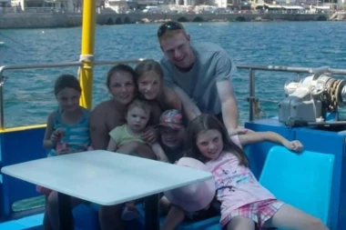 MESECIMA IMALA OVE SIMPTOME, ALI LEKARI JOJ REKLI DA NIJE NIŠTA OPASNO! Mlada porodilja (20) umrla u snu! OSTAVILA IZA SEBE PETOMESEČNU ĆERKICU!