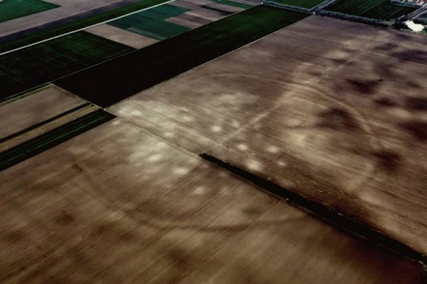 NEVIĐENO OTKRIĆE: Ogromna utvrđena naselja stara 3.600 godina otkrivena u Srbiji!