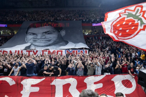 SEĆANJE NA JAGODU: "Delije" s velikom šetalicom, aplauzi za humanistu Mirotića! (VIDEO)