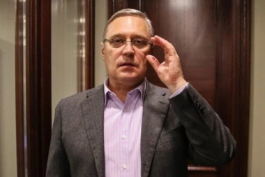 BIVŠI PREMIJER OZNAČEN KAO "STRANI AGENT" - evo zašto ga je rusko Ministarstvo pravde optužilo!