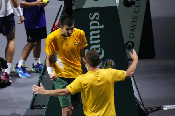 SRBIJA SAZNALA KO JE ČEKA U FINALU: Bez senzacije u duelu Australije i Finske