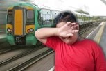 "DA SMO ZNALI, REAGOVALI BISMO"! Potresna ispovest majke dečaka koji se bacio pod voz zbog maltretiranja vršnjaka!