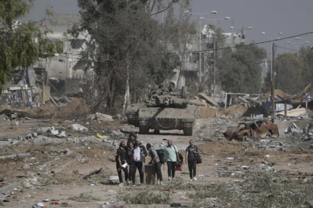 PALESTINCI HRLE NA SEVER GAUZE UPRKOS UPOZORENJIMA IZRAELA: Desetine hiljada se vraćaju PRKOSE IZRAELSKOJ VOJSCI