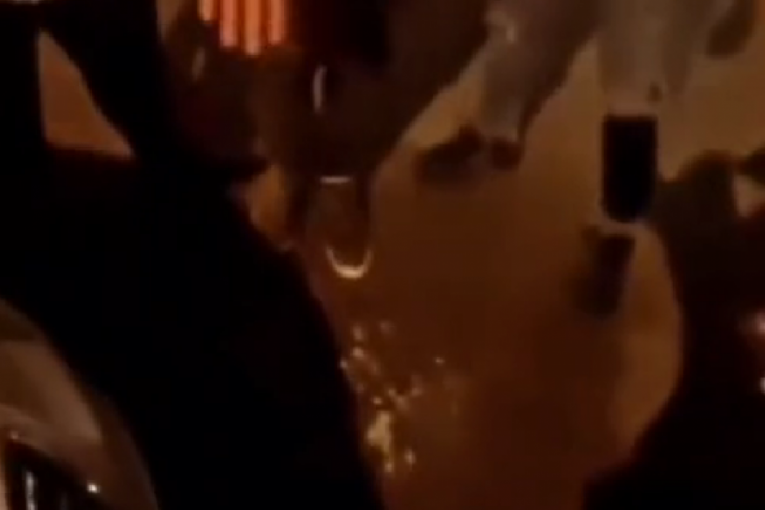 Desingerica povraća tiktok snmak