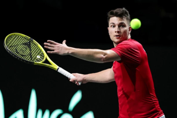 DOMINACIJA SRBA U MELBURNU! Prošao i Kecmanović! Miša PREOKRETOM izbacio Japanca!