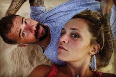 NIKO GA NIJE PREPOZNAO! Mateja Kežman BODRIO Željkov Partizan! Legendarni ljubimac grobara ima NOVI IMIDŽ! (FOTO)