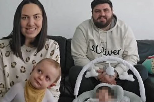 DEČAK LEPTIR VIKTOR PUTICA PRIMIO PRVU DOZU TERAPIJE U AMERICI! Mama Milena oduševljena: "HVALA VAM DIVNI LJUDI..."!