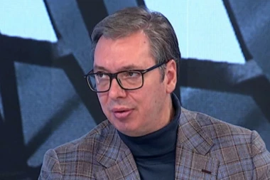 NJIH 17 IDE PROTIV MENE I ZNAJU DA ĆE DA IZGUBE! Vučić: Ne želim ni da pričam o fantomskim glasovima, to su gluposti