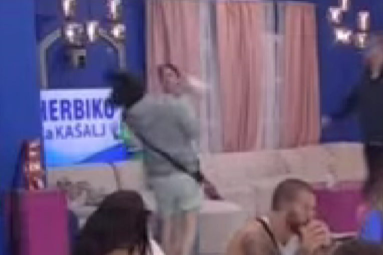 Teodora Balzak i Predsednik haos Elita