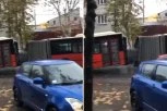 PREPOLOVIO SE AUTOBUS KOD MAŠINSKOG FAKULTETA: Jeziva scena na ulici (VIDEO)