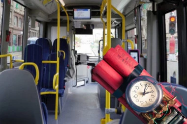 DOJAVA O BOMBAMA U GRADSKIM AUTOBUSIMA U BEOGRADU: Svako vozilo se proverava!