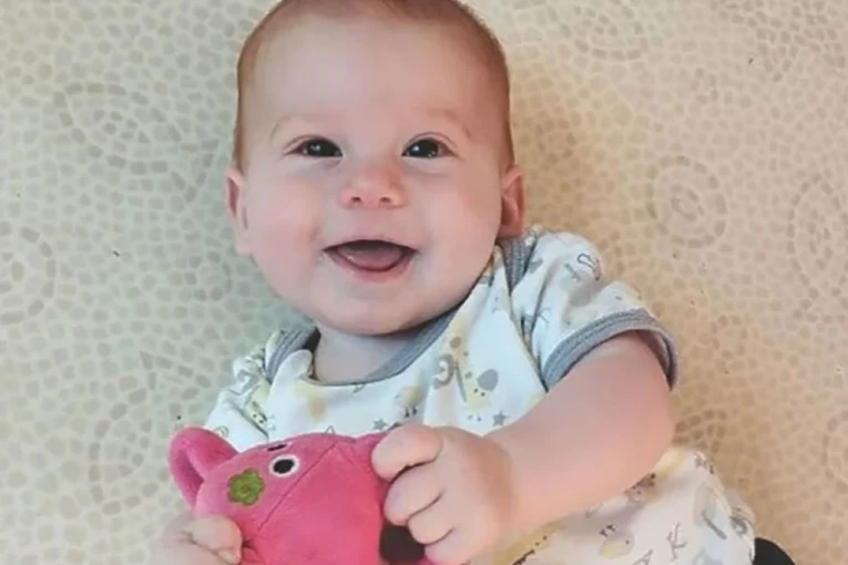 JEZIVA PRIČA! Ovaj dečak je u ZATOČENIŠTVU HAMASA već 5 meseci: Kad je otet, još je jeo na flašicu