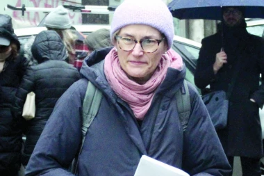 ISPOVESTI RODITELJA IZ RIBNIKARA CEPAJU SRCE: Poljubila sam Anu 6. maja na rođenju, a poslednji put ovog 6. maja, pred sahranu! ČITAJTE U SRPSKOM TELEGRAFU!