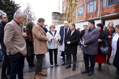 MINISTARKA GRUJIČIĆ U NOVOM PAZARU: Izgradnja bolnice napreduje velikom brzinom