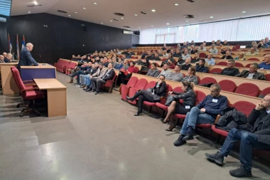 VELJKO MIJAILOVIĆ PONOVO IZABRAN ZA PREDSEDNIKA POLICIJSKOG SINDIKATA SRBIJE! Odluka jednoglasna!