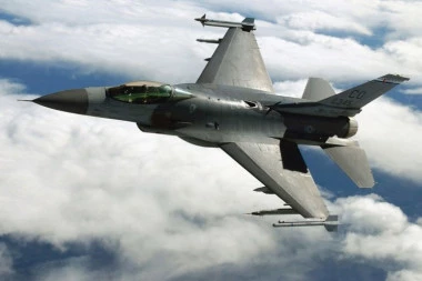 DRAMA U JUŽNOJ KOREJI! AMERIĆKI F-16 SE SRUŠIO U ŽUTO MORE - Poleteo iz baze, pao u blizini Seula!