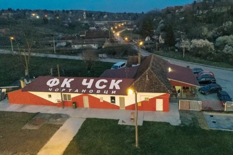 RUKOVODSTVO KLUBA JE POLOŽILO RAČUNE: Crveno-beli sve predočili crno na belo - evo šta je učinjeno tokom dosadašnjeg mandata! (FOTO GALERIJA)