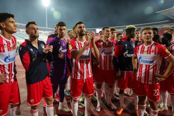 ODLAZI VEĆ U JANUARU?! Tandem šampiona HOĆE Zvezdinog fudbalera! On ima POSEBNU želju!