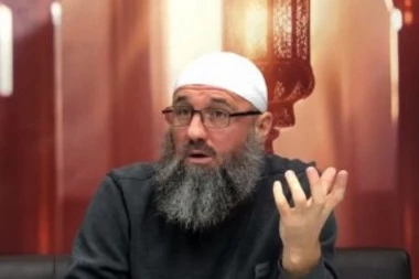 HIT! ŠOK SAVETI VEHABIJSKOG GURUA IZ BOSNE: Evo kako pravilno tući ženu, čupanje obrva i sviranje violine ZABRANJENO, mobilni telefon nositi u WC pod OVIM USLOVOM!