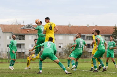 MINIMALCEM DO TRI BODA: "Kanarinci" nikako da polete - Inđija eksirala Lav pivo u Čelarevu! (FOTO GALERIJA)