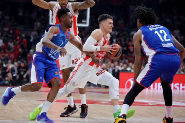 EFES U DOBROM RASPOLOŽENJU DOLAZI U BEOGRAD: Klub iz Istanbula pobedio pred gostovanje Crvenoj zvezdi Meridianbet