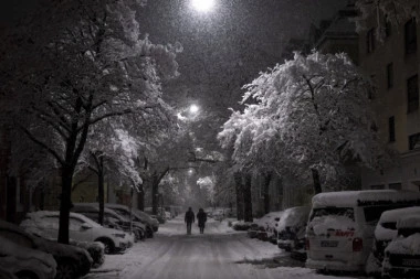 OŠTRO ZAHLAĐENJE STIŽE U SRBIJU! Ulazimo u debeli minus, spremite perjane jakne - ovaj dan će biti NAJKRITIČNIJI!