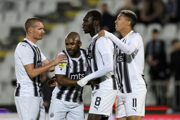 CSKA SE RADUJE PARTIZANU: " Igraćemo protiv BRAĆE iz Srbije"!