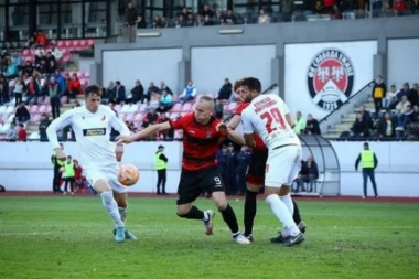 PALA UŽIČKA REPUBLIKA: Minimalac Sremskomitrovčana na "Radomiru Antiću" - bodovi putuju na AdmiralBet Arenu! (FOTO GALERIJA)