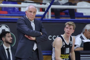 OBRADOVIĆ ZADOVOLJAN UBEDLJIVOM POBEDOM! Trener Partizana pomenuo i Zvezdu Meridianbet!