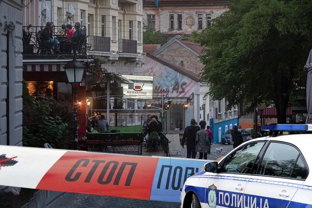 RADNIKA OBEZBEĐENJA KOJI JE UPUCAN U SKADARLIJI ČEKA ORTOPEDSKA OPERACIJA: Evo u kakvom se stanju nalazi, ranjen u stomak i ruku