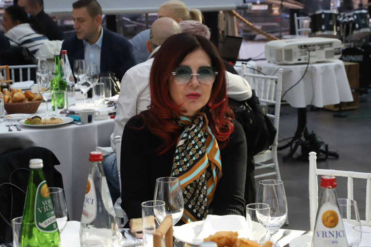 Zora Dobričanin, advokat