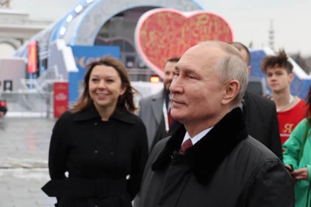 "RAĐAJTE PO OSMORO DECE" Putin zatražio od Ruskinja da imaju što veće potomstvo! Rusija u problemu, vojnici ginu, PAD NATALITETA zabrinjavajući