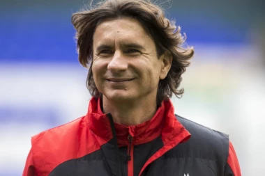 RUSI POTVRDILI: Crvena zvezda je ZVALA Željka Buvača!