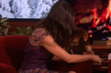 POZNATU GLUMICU MAJKA PODVODILA ZA 400 EVRA: Stalno nasmejana, niko nije slutio kakvu je TRAUMU tada preživela!