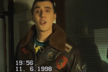 PONOVO SAM OPASAN, VRATIO SAM SE U DEVEDESETE: Marko Bulat sve iznenadio novim fotografijama (FOTO)