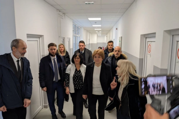 MINISTRI GRUJIČIĆ I BLAGOJEVIĆ:  Važna i velika ulaganja države u jačanje primarne zdravstvene zaštite