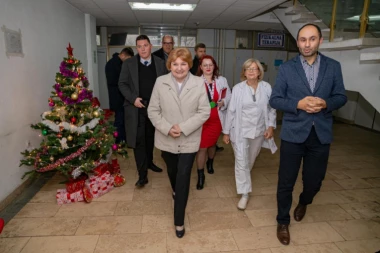 MINISTRI GRUJIČIĆ I BLAGOJEVIĆ: Važna i velika ulaganja države u jačanje primarne zdravstvene zaštite