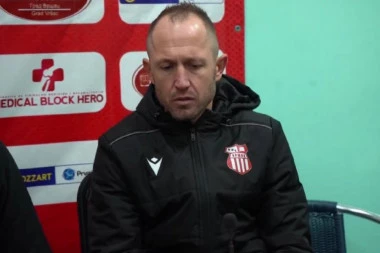 O ZNAČAJU POBEDE NE VREDI GOVORITI: Trener crveno-belih spušta loptu na zemlju - dobro znamo šta je naš prioritet! (VIDEO)