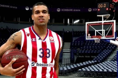 ŠILB RASPALIO NAVIJAČE CRVENO-BELIH PORUKOM: Oglasio se na društvenim mrežama