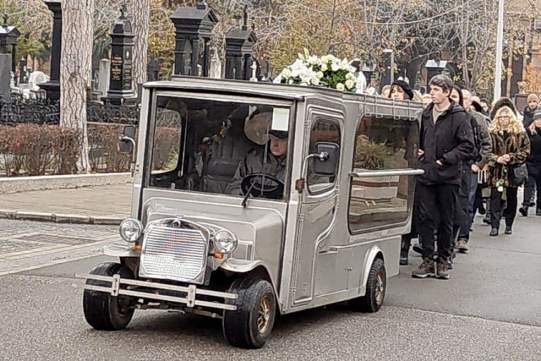 Sahrana Jelene Čvorović