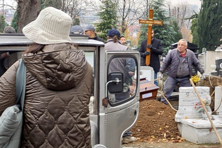 Sahrana Jelene Čvorović