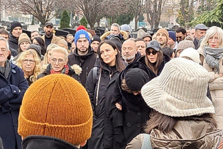 Sahrana Jelene Čvorović