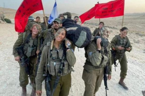 HEROINE U ODBRANI IZRAELA OD HAMASOVACA: Sve veći broj žena učestvuje u borbama protiv terorista!