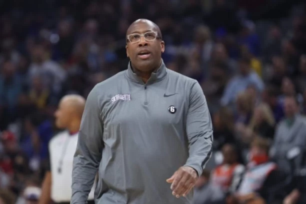 ON JE SJAJAN IGRAČ, KORISTIĆE OLIMPIJAKOSU: Trener Sakramenta o Petruševu