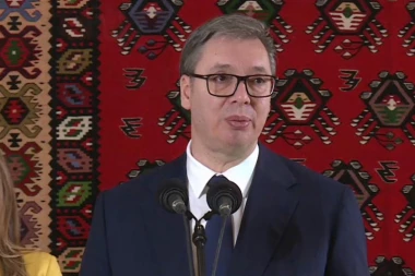 PREDSEDNIK ALEKSANDAR VUČIĆ IZ NIŠA: "Ulažemo stotine miliona evra u izgradnju energetske infrastrukture"